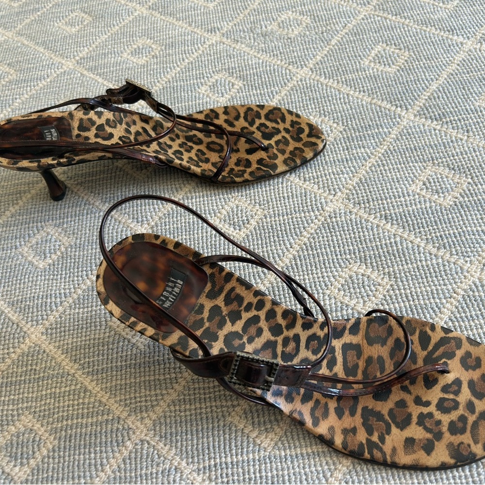 Vintage Stuart Weitzman strappy kitten heels